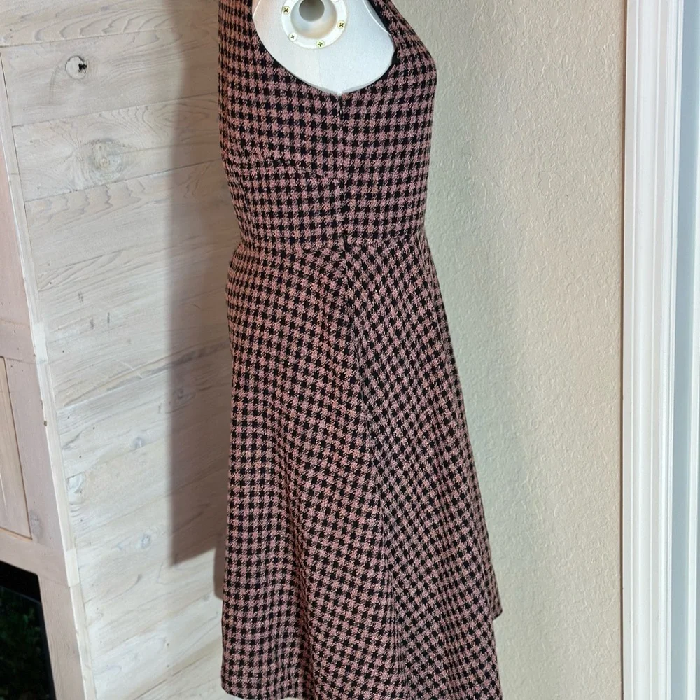 Eva Franco Anthrologie SZ 10NWOT Houndstooth pink black fit and flare midi dress